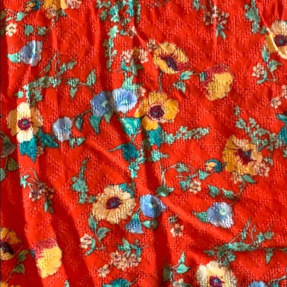 Off-Shoulder Top - Picture 3 of 4